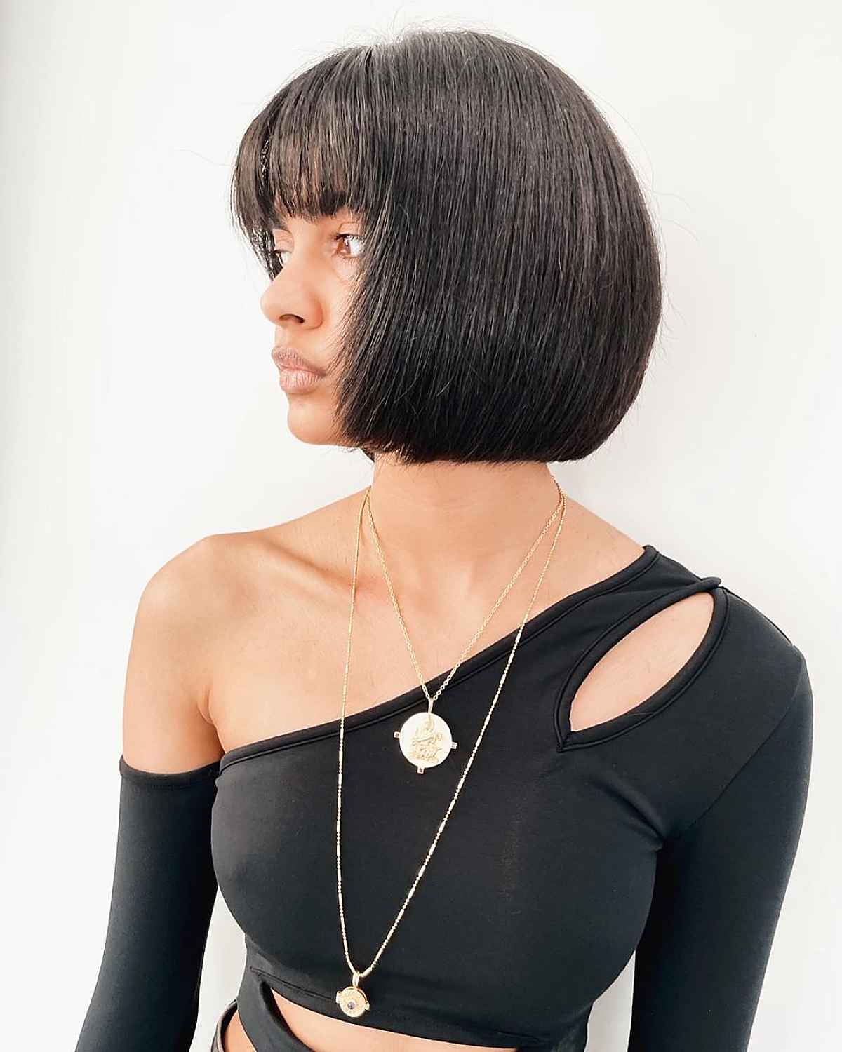 bob haircut with see-through bangs