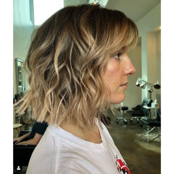  Bright Blonde Bob With Side-swept Fringe