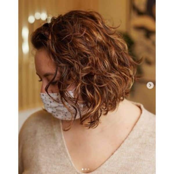 Brown Curly With Messy Texture And Red Highlights