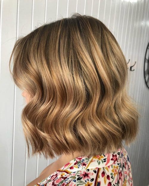 Caramel Balayage Highlights on Short Wavy Hair