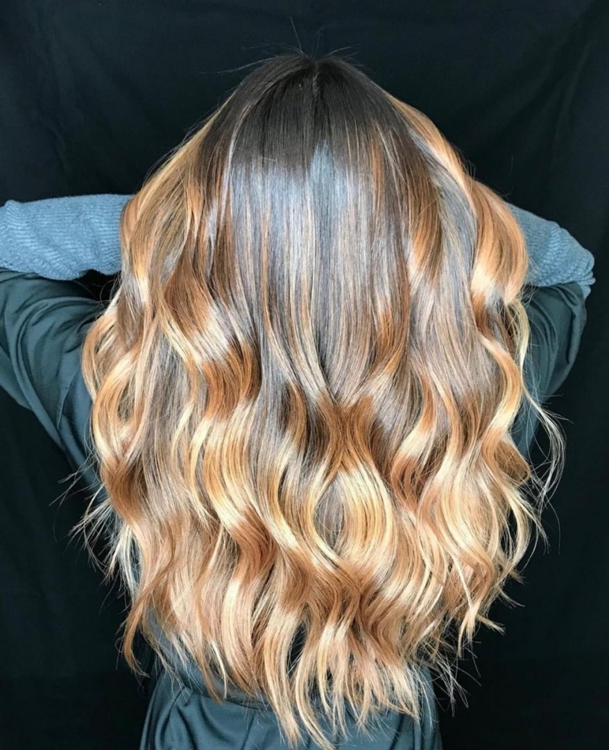Charming Dark Blonde Ombre Hair Color with Beach Waves
