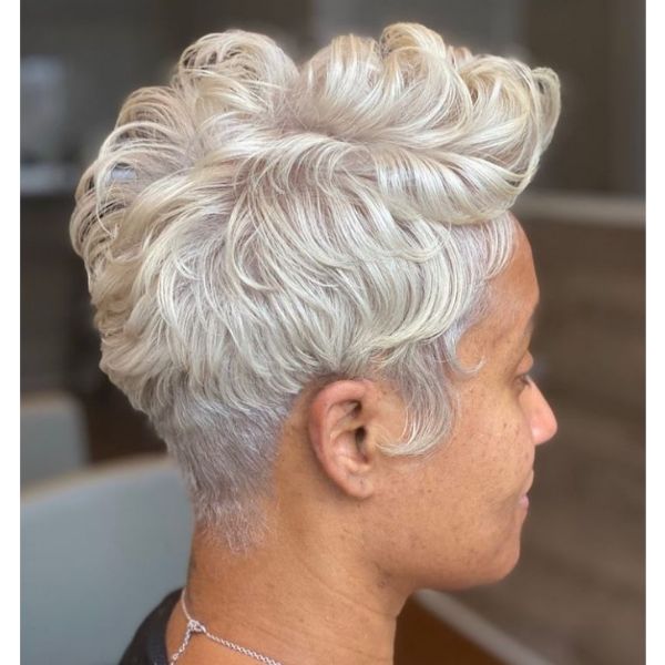Curly Golden Blonde Cute Short Hairstyles For Women