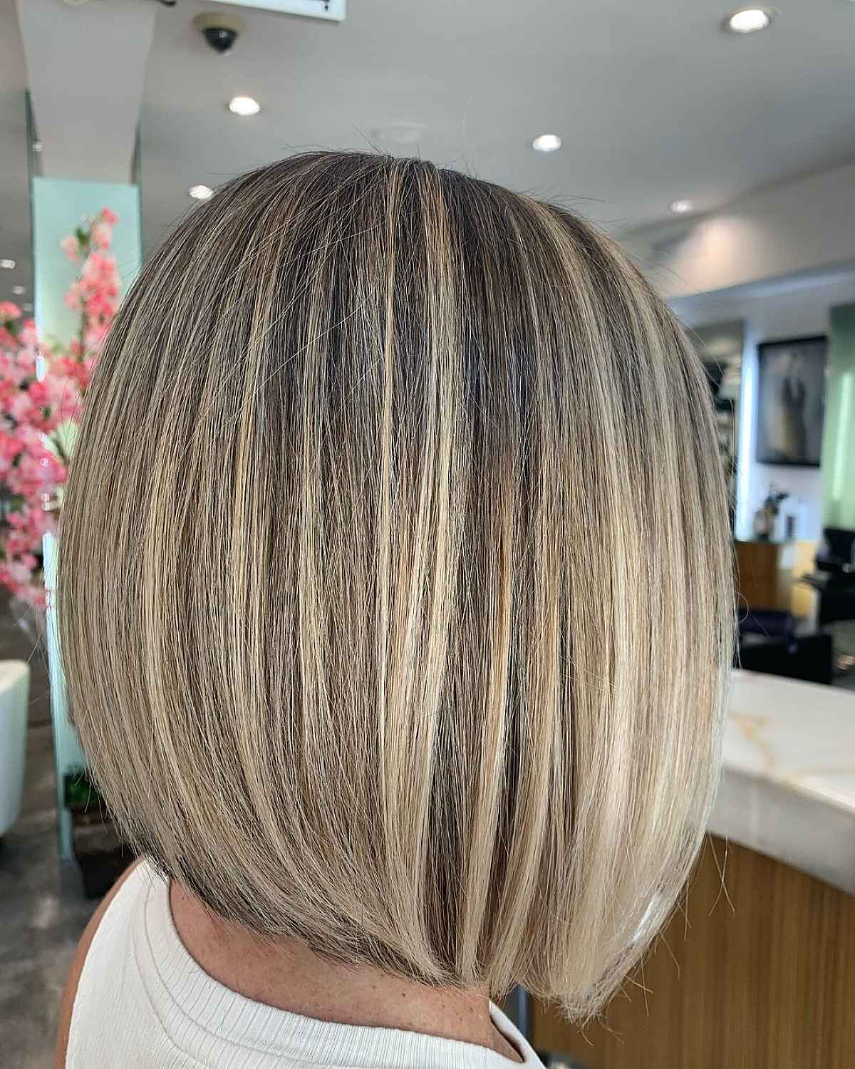 Dirty Blonde on a Bob Cut