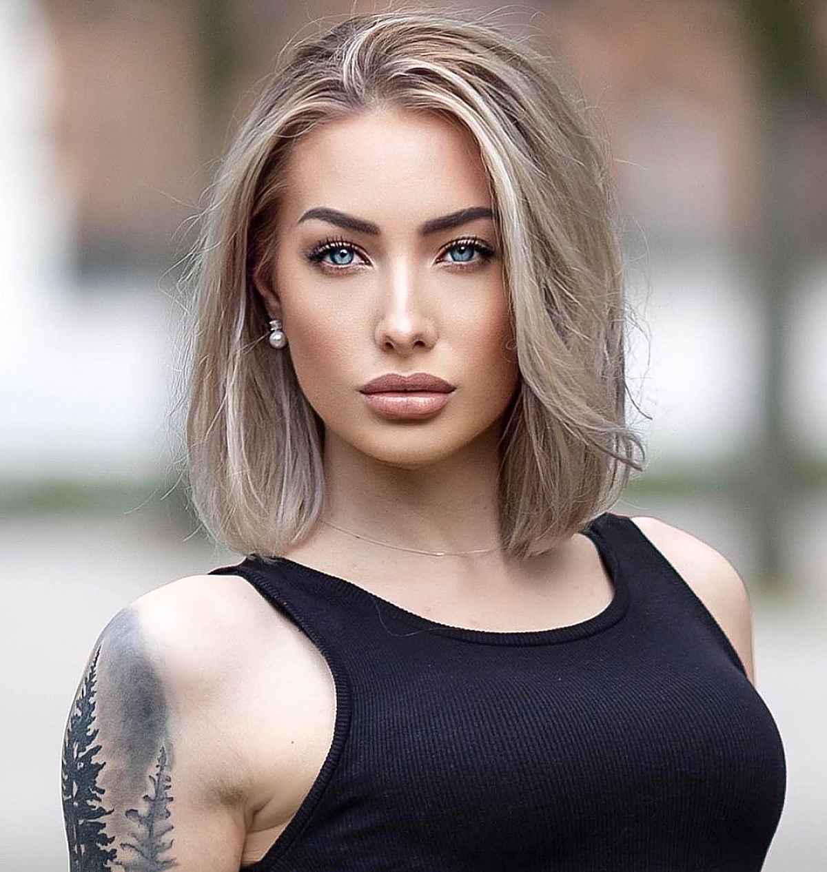 Easy Shoulder-Length Long Bob