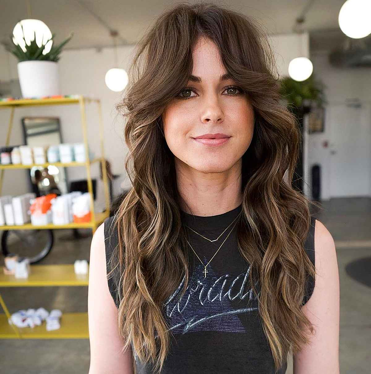 edgy wavy layered cut