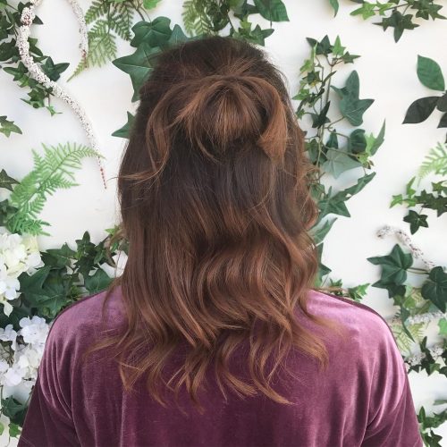 Effortless Spring Knot for Medium Length Hair