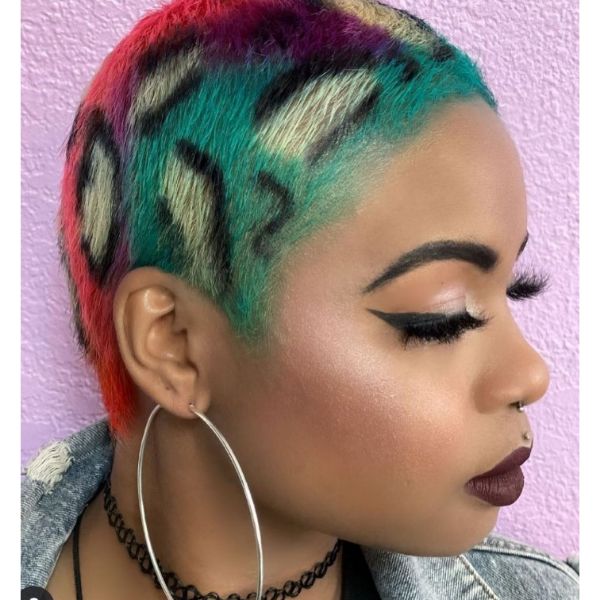 Faded Cute Short Hairstyle With Multicolored Cheetah Print