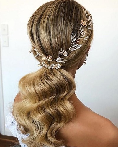 Glamorous Low Ponytail Wedding Hairstyles for Long Hair 