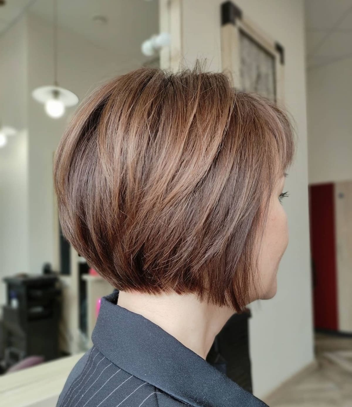 Graduated bob for short thin hair