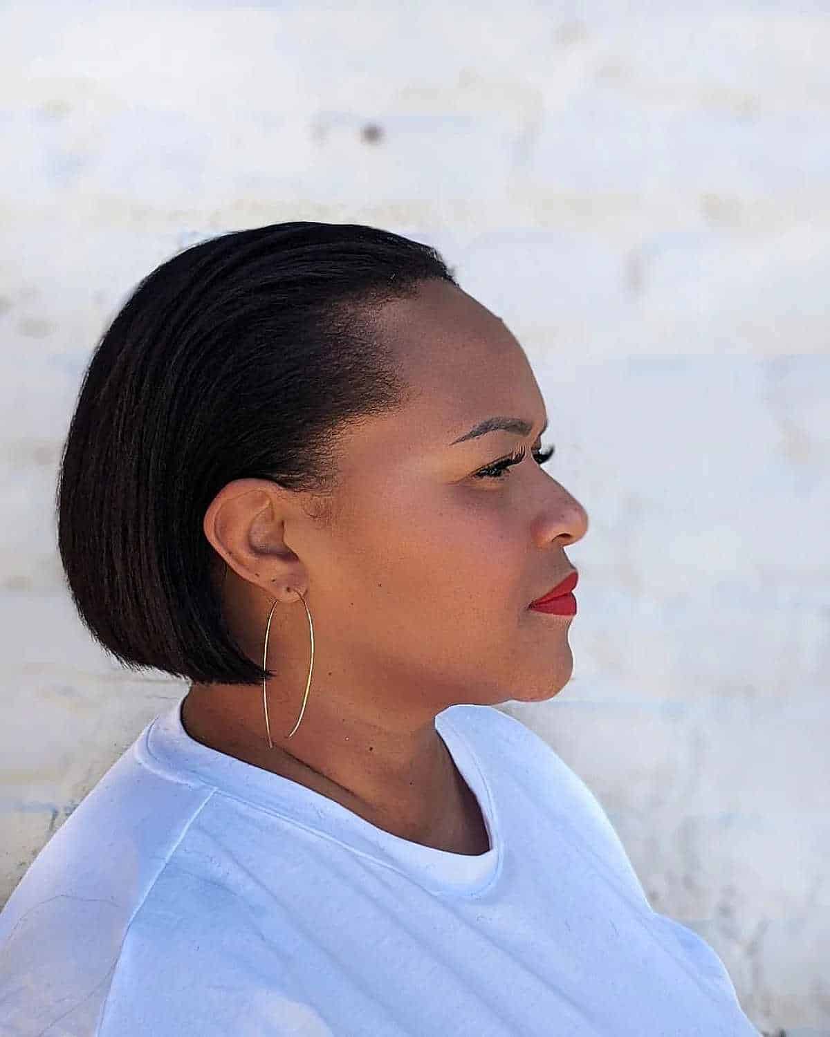 Jaw-Length Short Relaxed Bob for Black Women