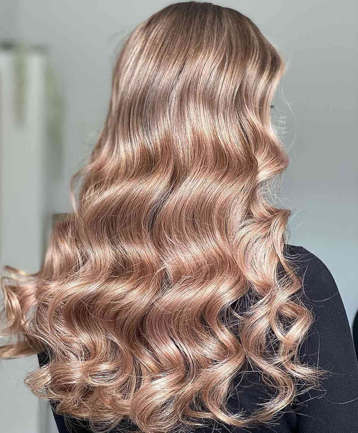 Light Strawberry Champagne Blonde