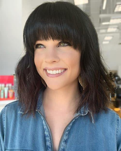 long wavy bob with bangs