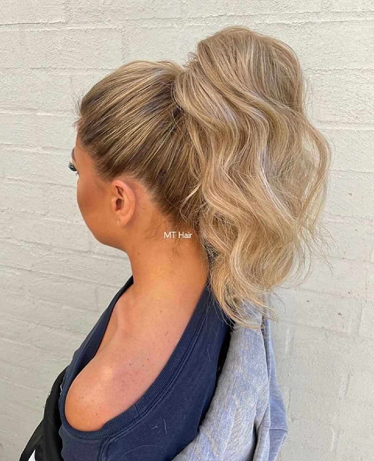 Low-Maintenance Ponytail for Shoulder-Length Hair