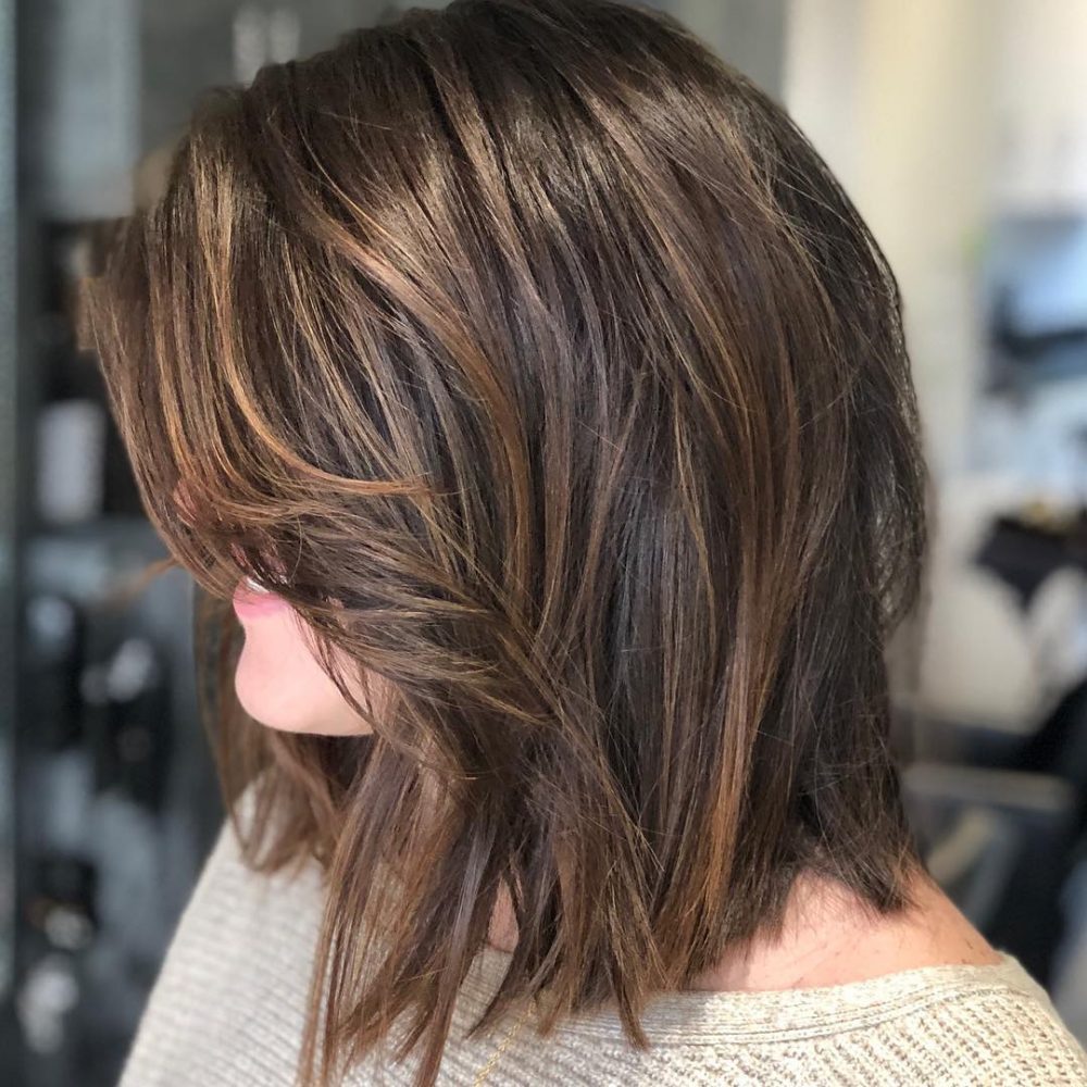 Messy Textured Shoulder-Length Bob for Round Face Shape