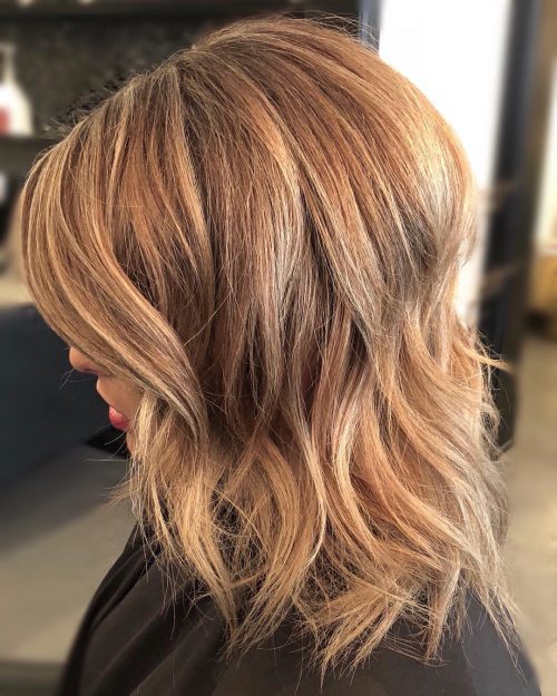 Picture of a bronde textured layers shoulder-length hair