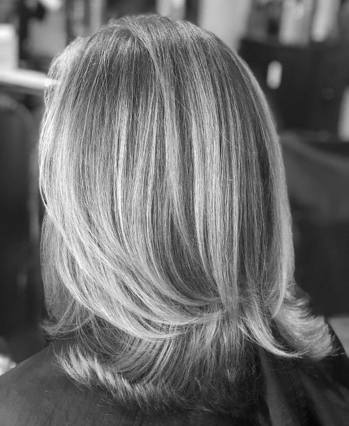 Picture of a flowing silvery long layers