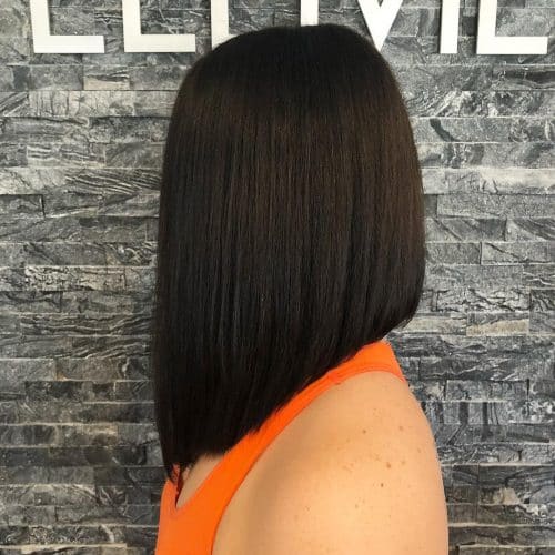 Picture of a Jet Black graduated shoulder-length bob