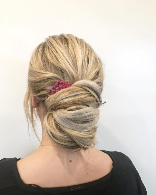 Picture of a wrapped easy shoulder-length updo