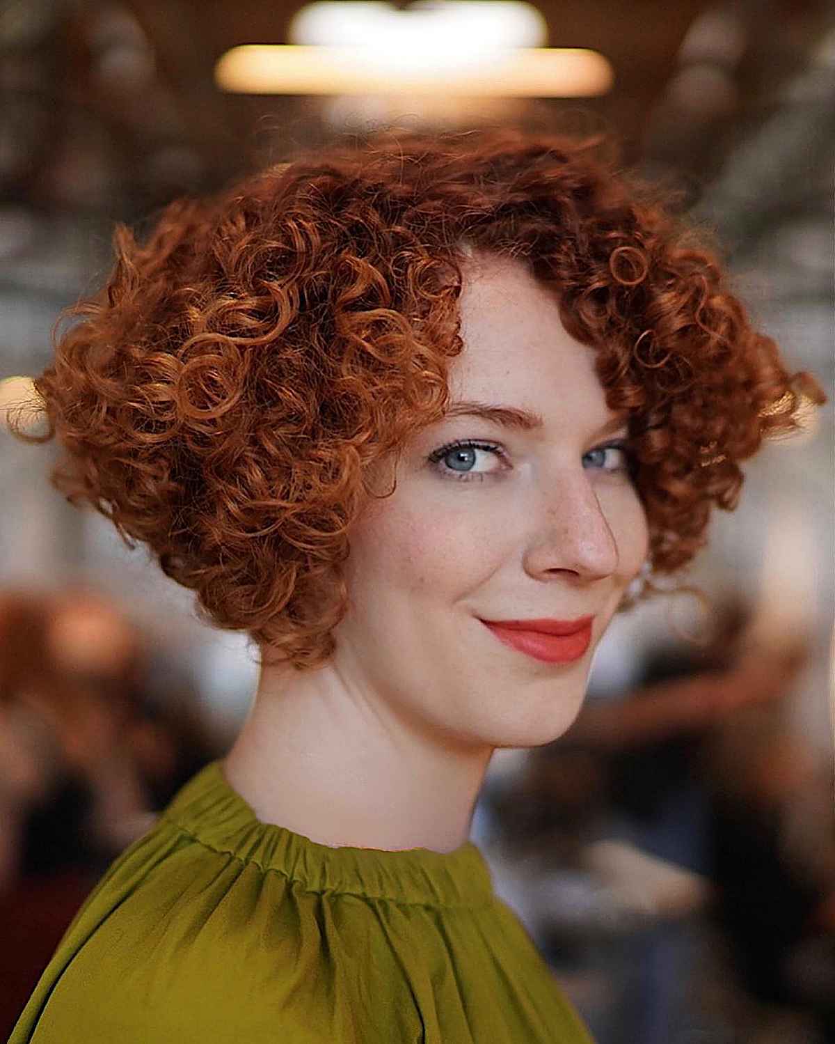 pixie bob for naturally curly hair
