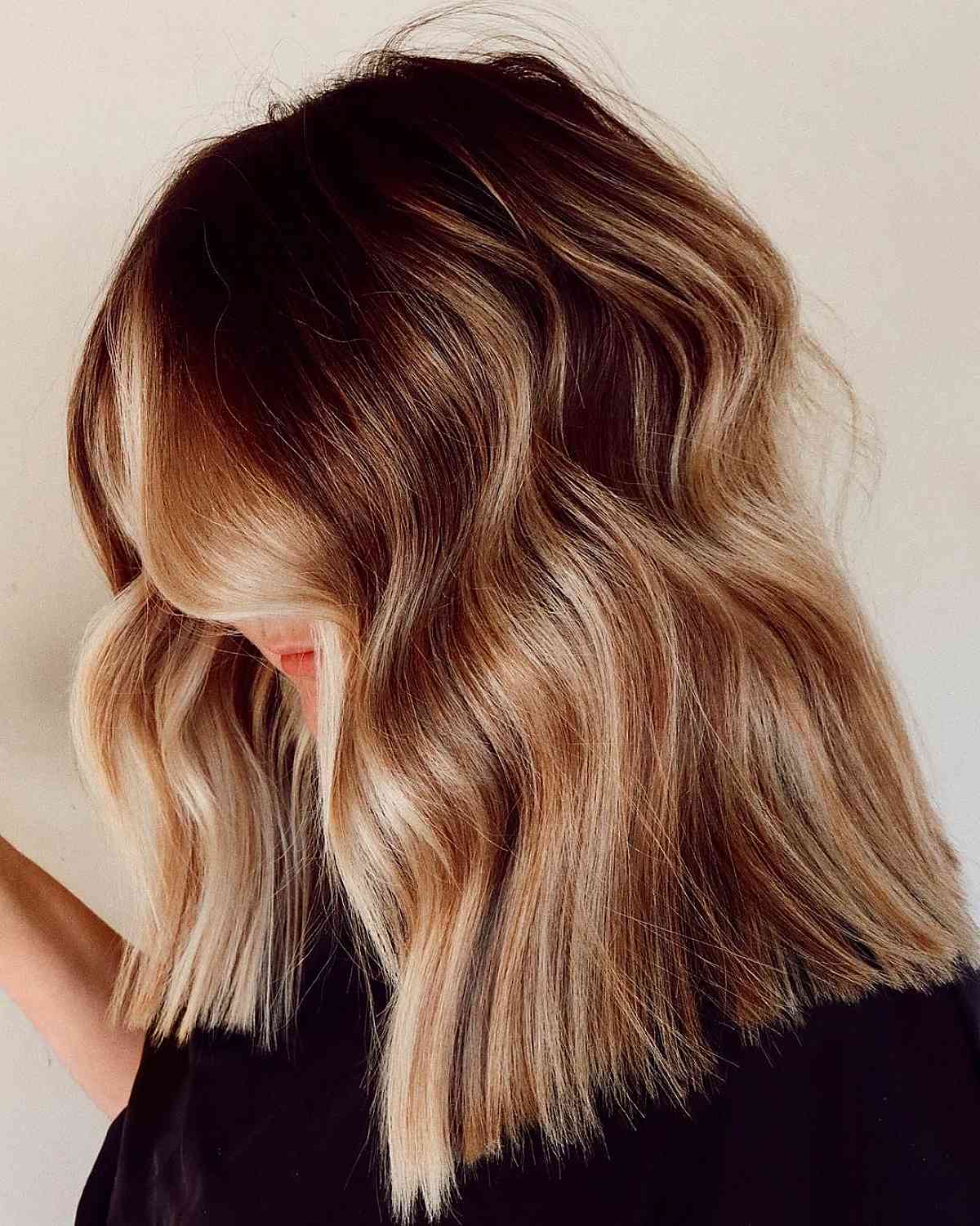 relaxed s wave for medium-length hair