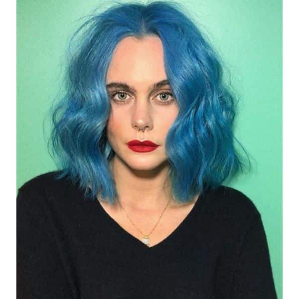 Sapphire Blue Lob Haircuts For Wavy Hair With Middle Part