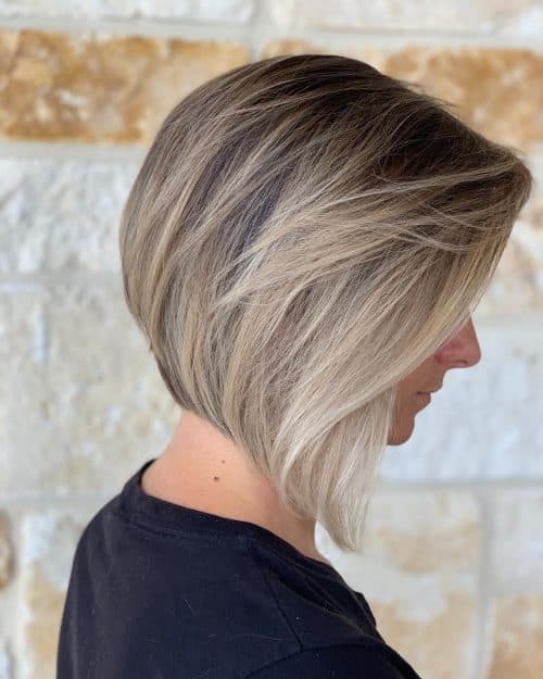 short a-line bob for thin hair