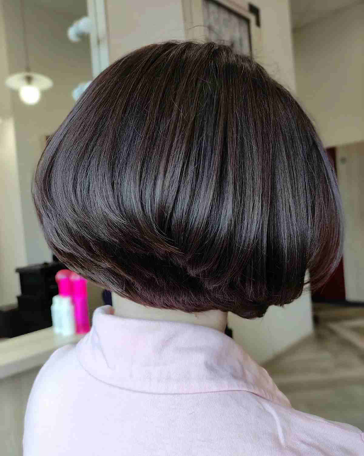 Short Graduated Bob with Feathered Layers