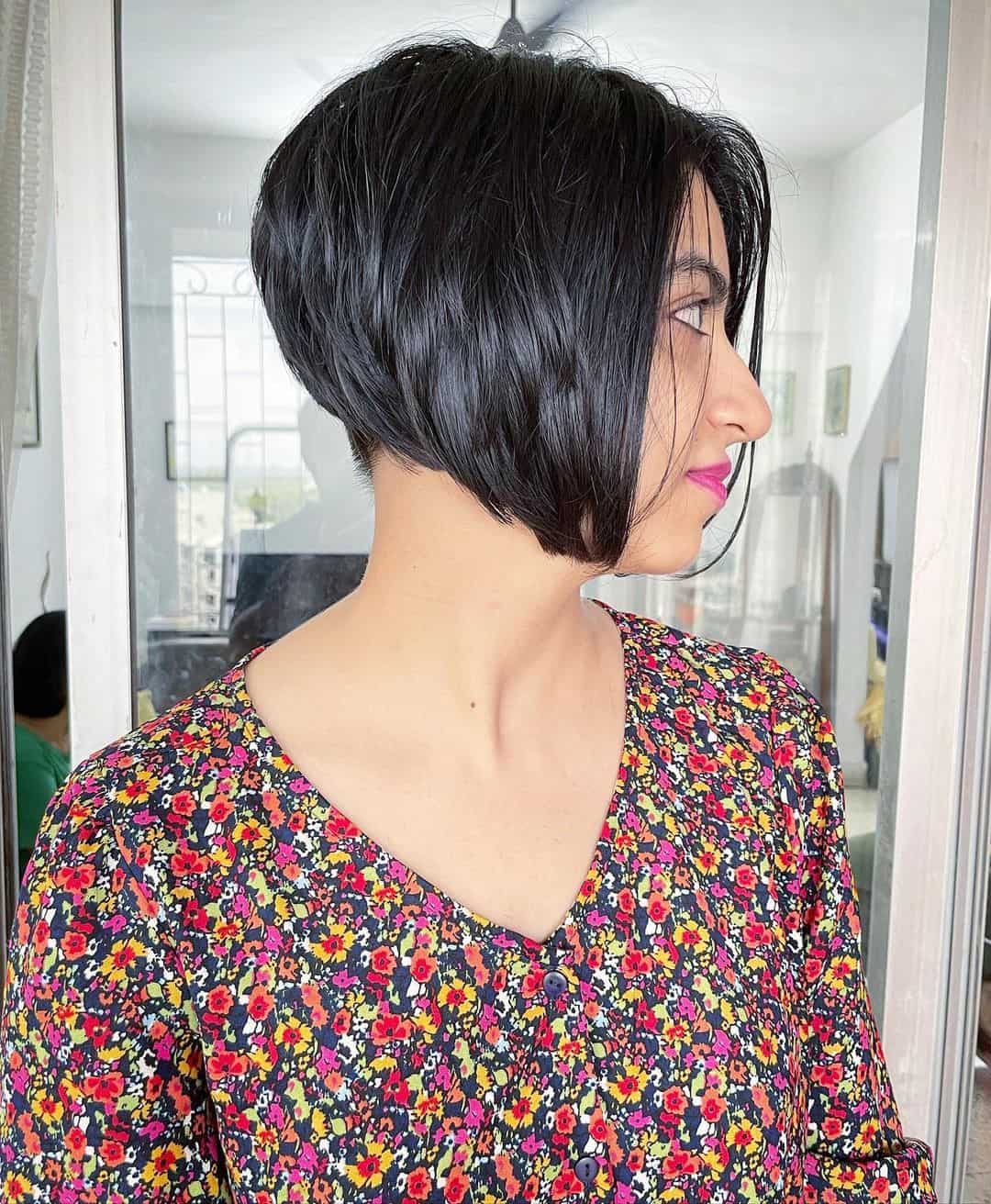 Short inverted undercut bob