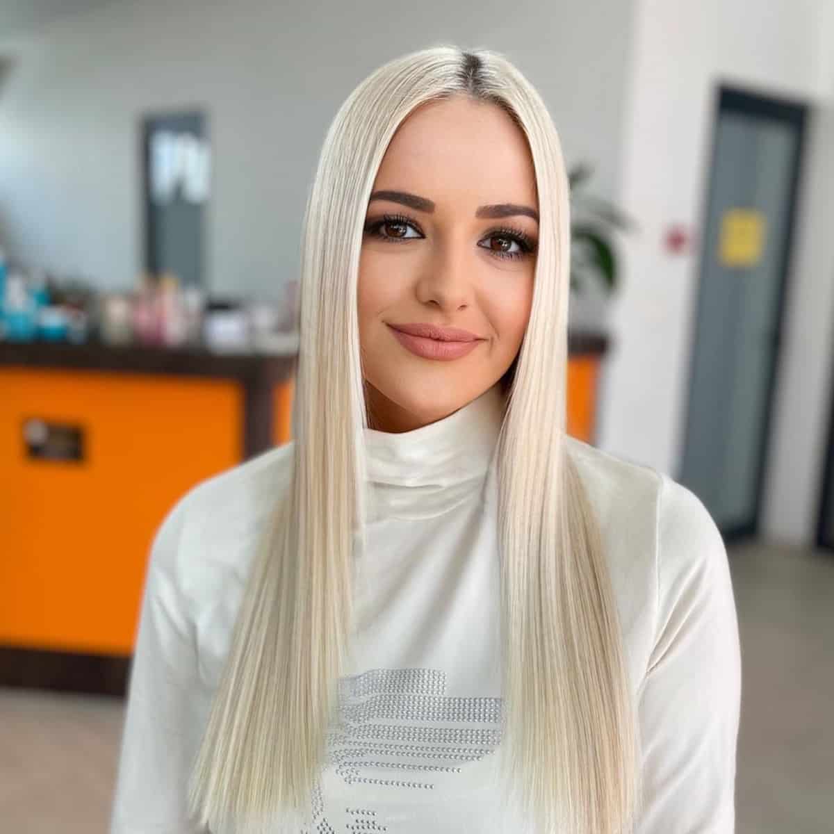 14 Hot Examples of Short Layers on Long Hair