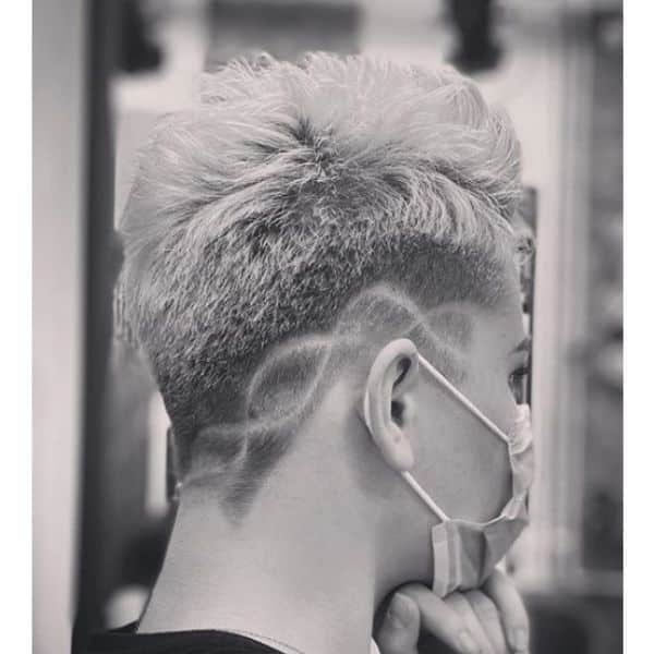 Short Sidecut with Infinity Razor Design