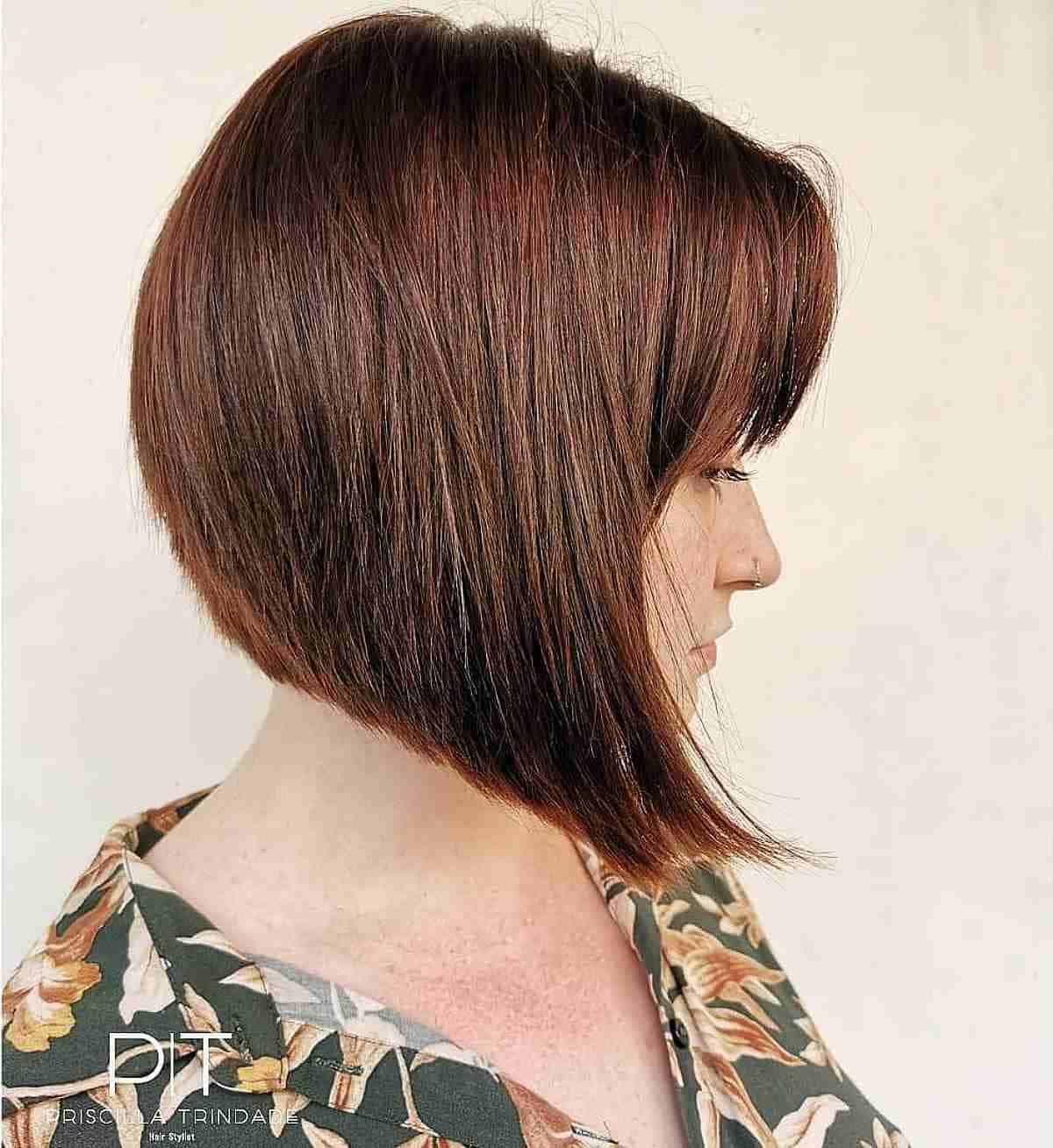 Shorter inverted bob with graduation