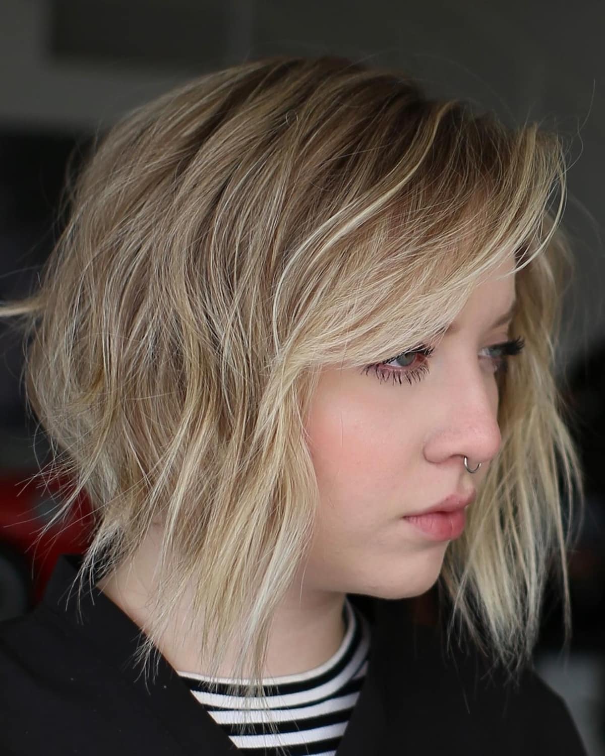 Shorter inverted bob with layers