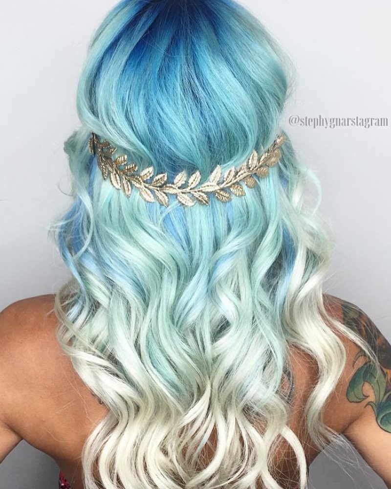 Sky Blue to Platinum White Ombre