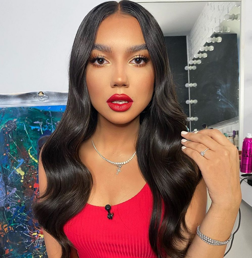 Sleek wavy Retro curls for Long Hair