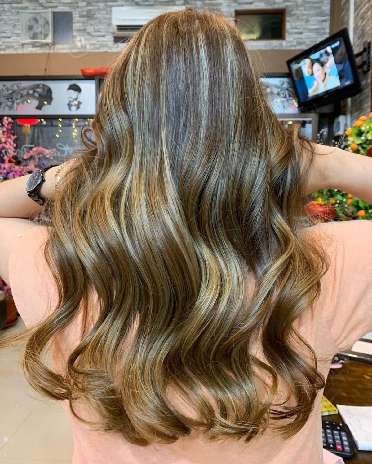 Soft Brown Waves for Thin Long Hair