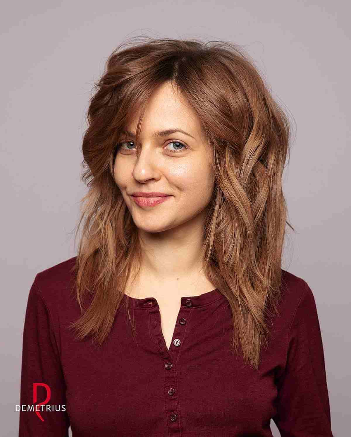 Straight Layered Shagged Hair with Long Side Bangs for Mid-Length Hair