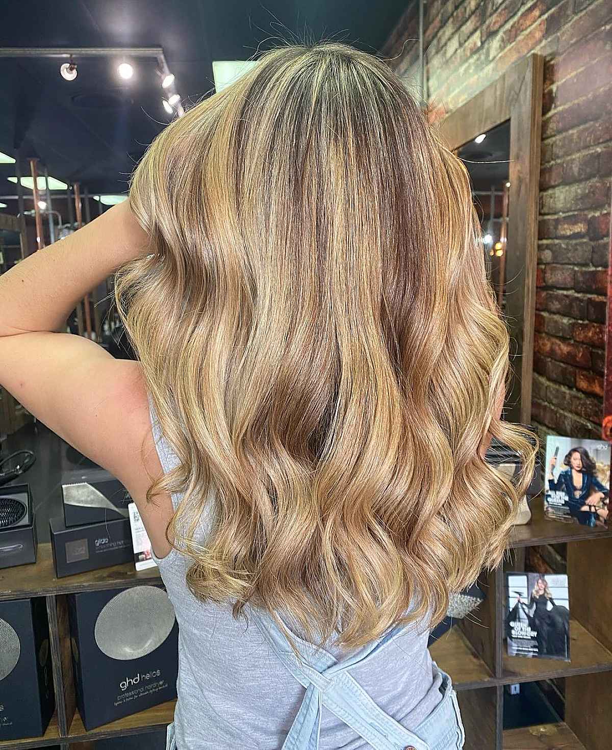 Stunning dirty blonde balayage