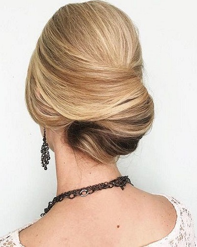 The Classic Chignon Wedding Hairstyles for Long Hair 