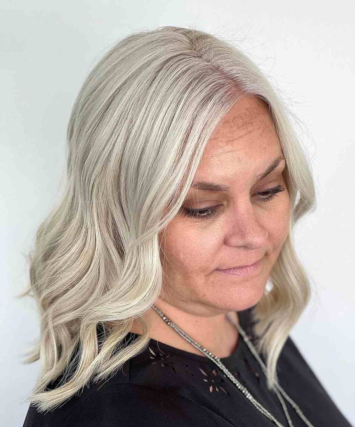 Tousled Medium-Length Haircut for Fine Hair