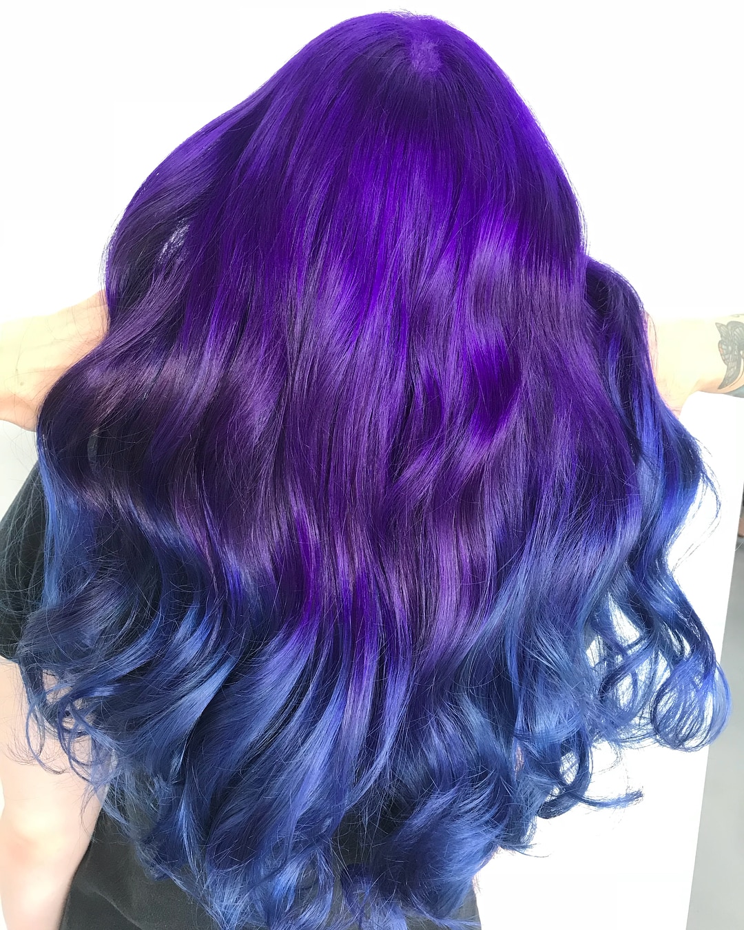 Violet to Dark Blue Ombre