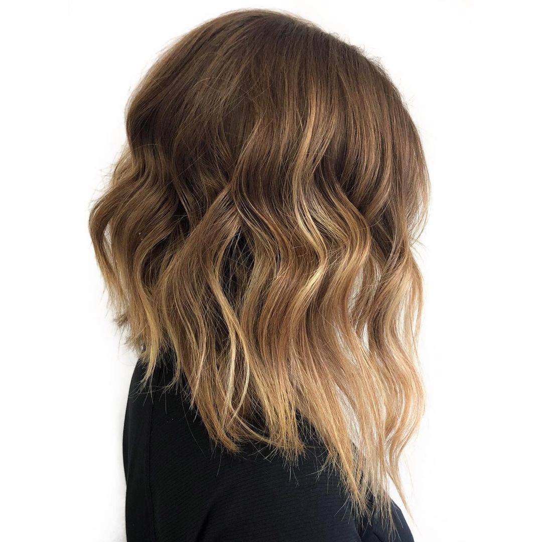 Wavy Inverted Bob haircut on medium length hair