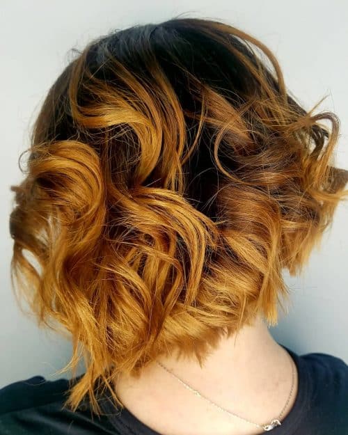 Wavy inverted bob