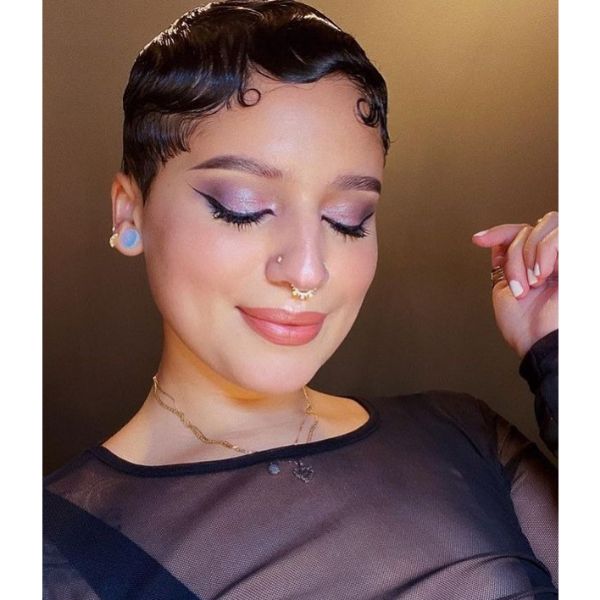 Wet Sleek Pixie Hairstyle cute hairstyles for short hair