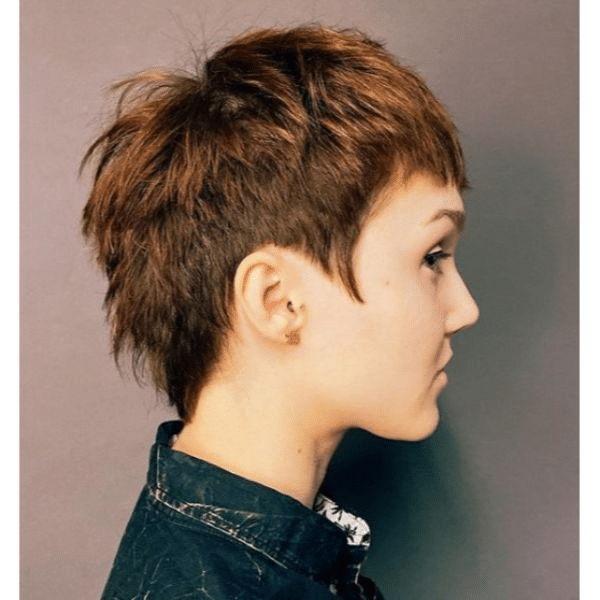 101 Popular Short Haircuts for Women to Try in 2024 (Hairstyles Guide)