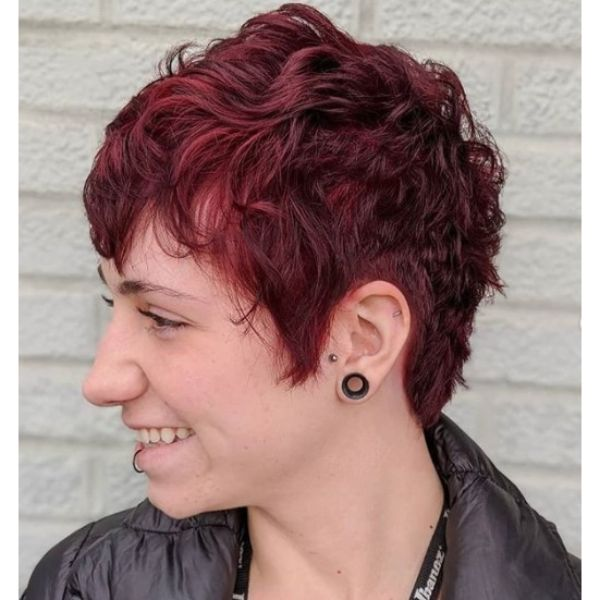 101 Popular Short Haircuts for Women to Try in 2024 (Hairstyles Guide)