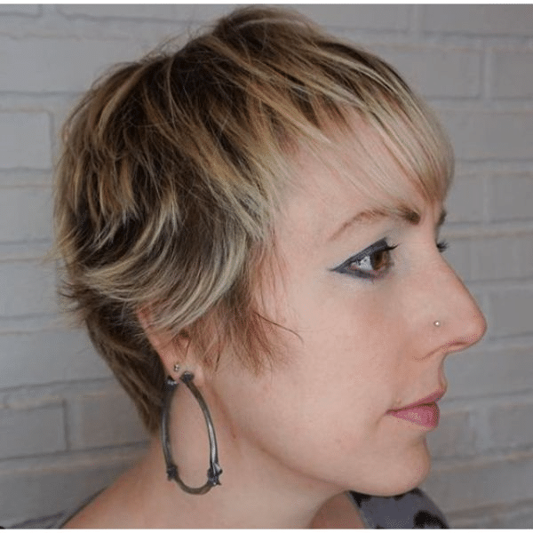 101 Popular Short Haircuts for Women to Try in 2024 (Hairstyles Guide)