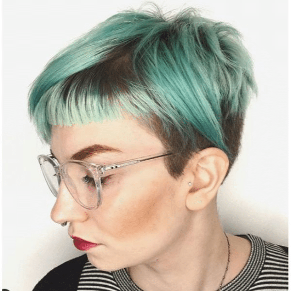 101 Popular Short Haircuts for Women to Try in 2024 (Hairstyles Guide)