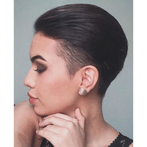 101 Popular Short Haircuts for Women to Try in 2024 (Hairstyles Guide)