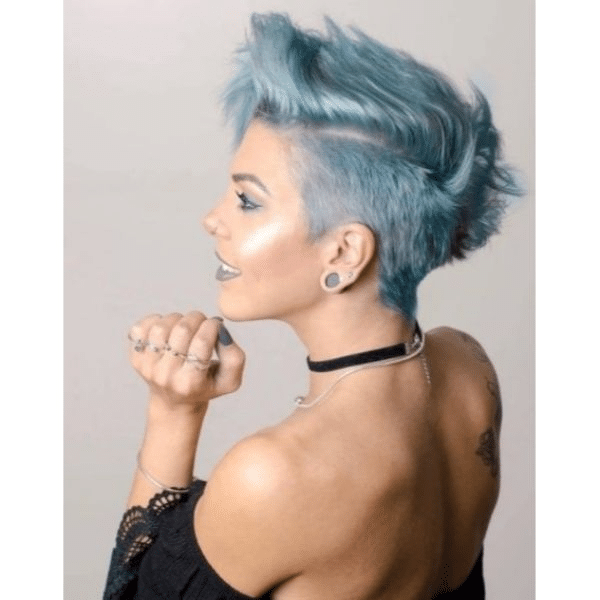 101 Popular Short Haircuts for Women to Try in 2024 (Hairstyles Guide)