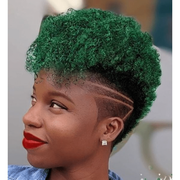 101 Popular Short Haircuts for Women to Try in 2024 (Hairstyles Guide)